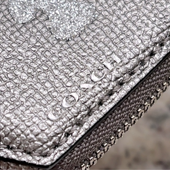 Coach Snowflake Coin Case Wristlet NWT - Picture 7 of 10